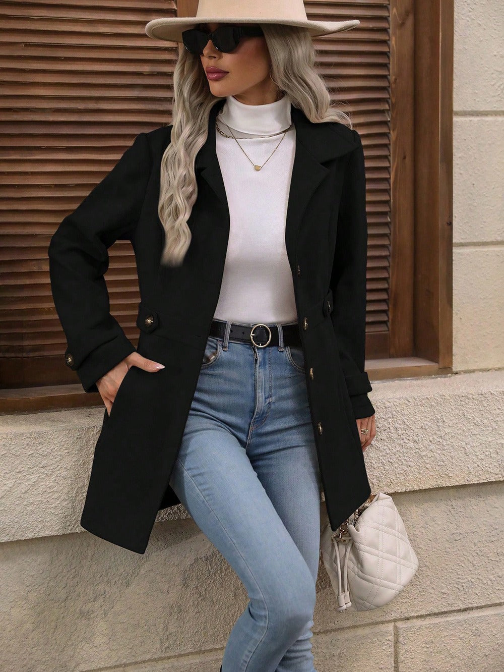 Cambridge Classic Buttoned Coat